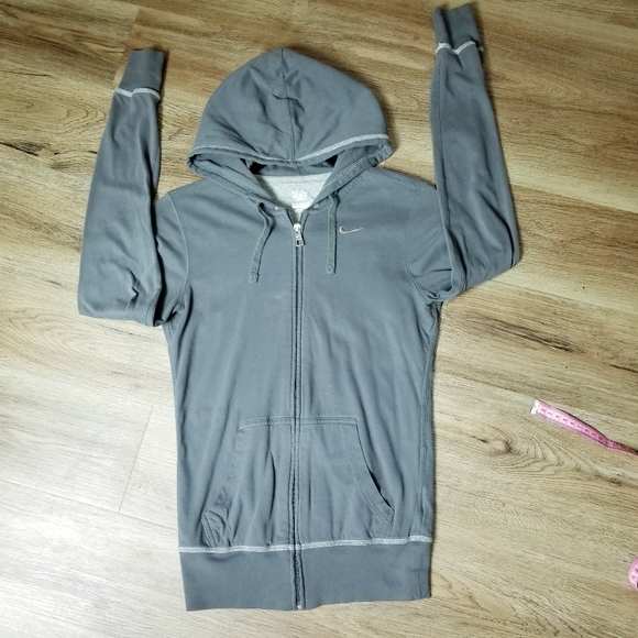 Nike jacket - Picture 7 of 7